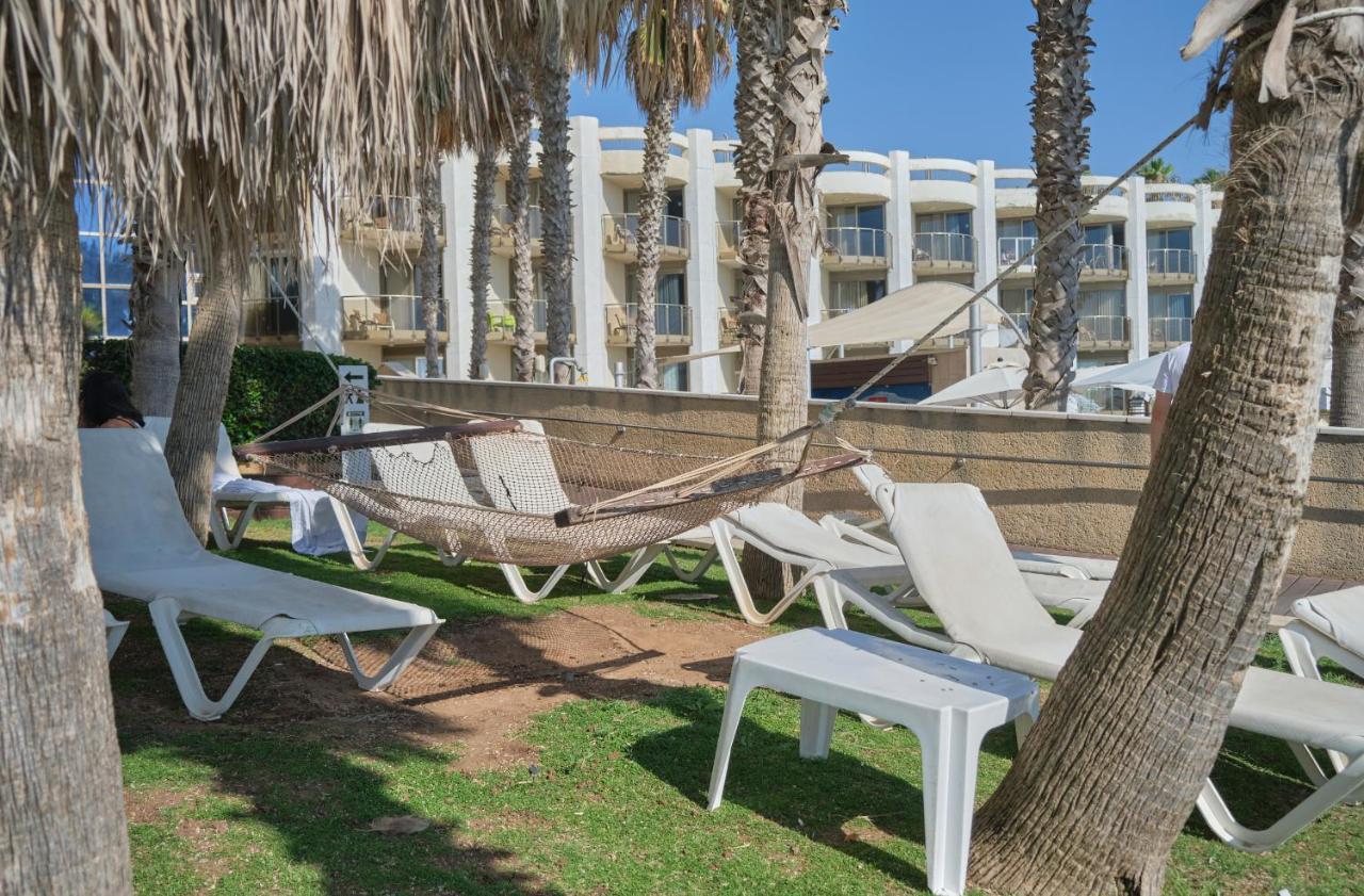 Appartamento Sunny Sea View Studio Herzelia Esterno foto